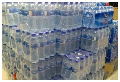 正品屈臣氏蒸馏水4.5L*4桶整箱大瓶装纯净水实验室清洗设备制氧_虎窝淘