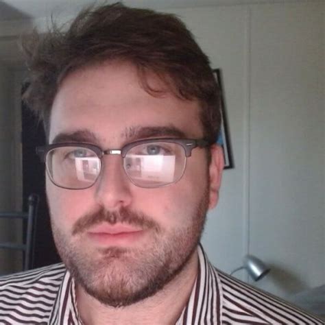 Thomas - English teacher - ₹2153/h