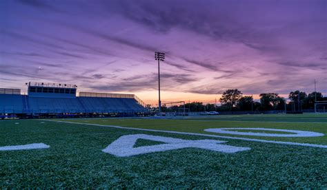 Outdoor Sports Field 的图像结果