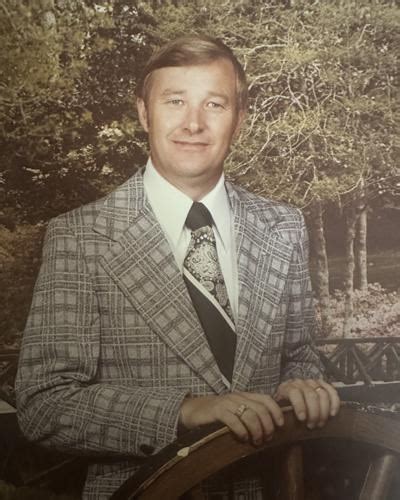 Russell Burnell Helton Obituary (2025) - Kirksville, MO - Playle-Rimer ...