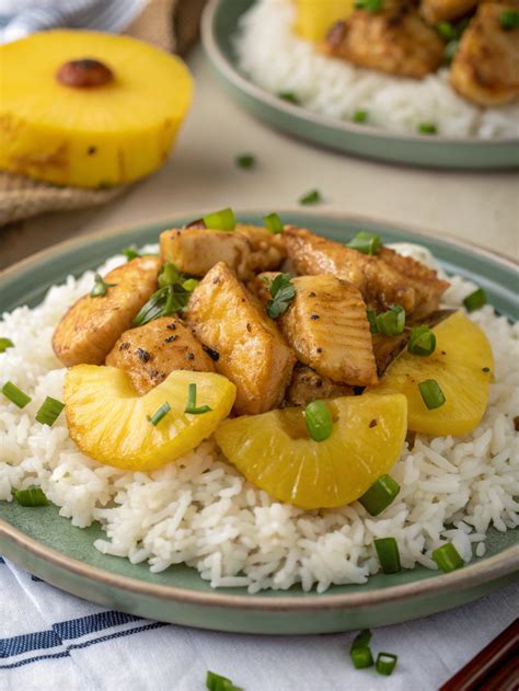 Pineapple Chicken Rice in 5 Simple Steps - Kitchen Rice