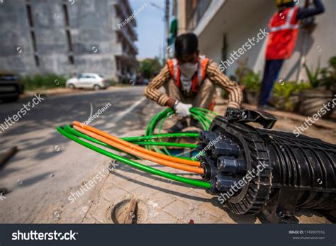 Jio Fiber Connection 的图像结果