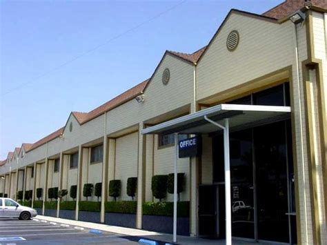 LA CASA INN WHITTER (Whittier) - Hotel Reviews & Photos - Tripadvisor