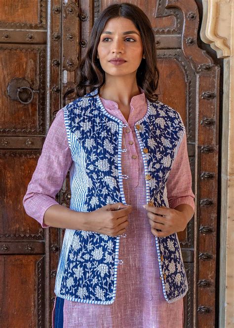 Get Blue and White Quilted Cotton Block Print Reversible Sleeveless ...