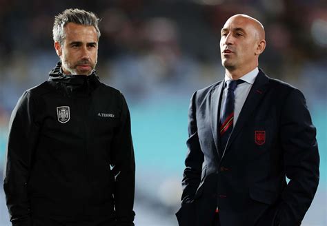 La entrenadora de la selección española de fútbol femenina ha sido ...