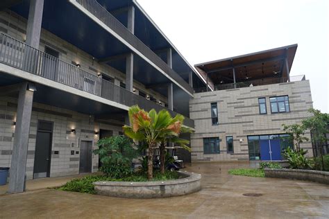 Waipahu High School Opens New Academy Learning Center - Honolulu Civil Beat