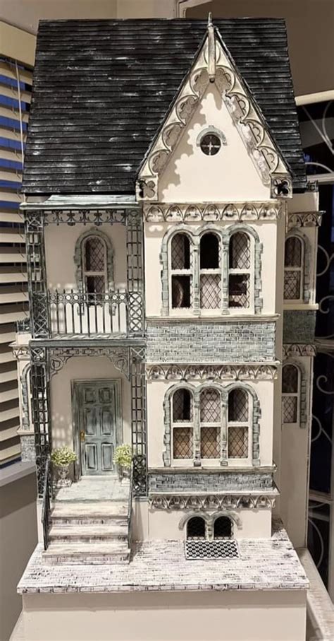 DIY Victorian Dollhouse Plans