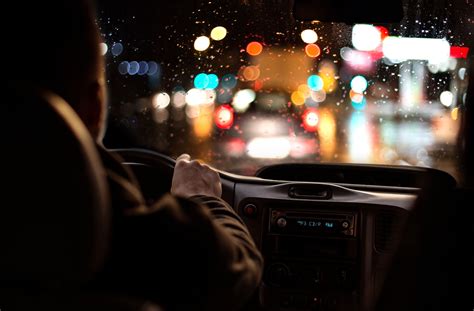 How To See Better When Driving at Night | Visionary Eye Centre