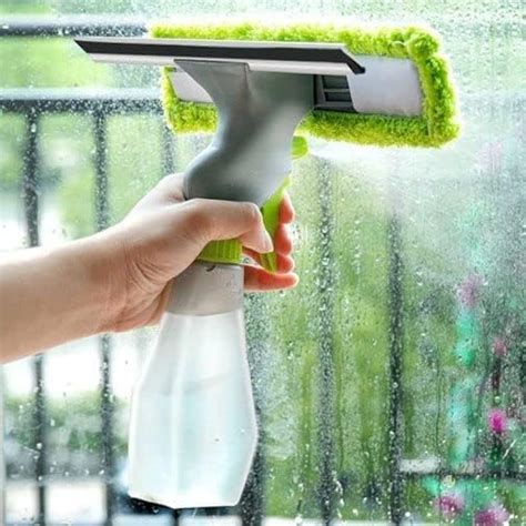 HEBEZON 3 in 1 Plastic Easy Glass Spray Type Cleaning Brush Wiper Clean ...