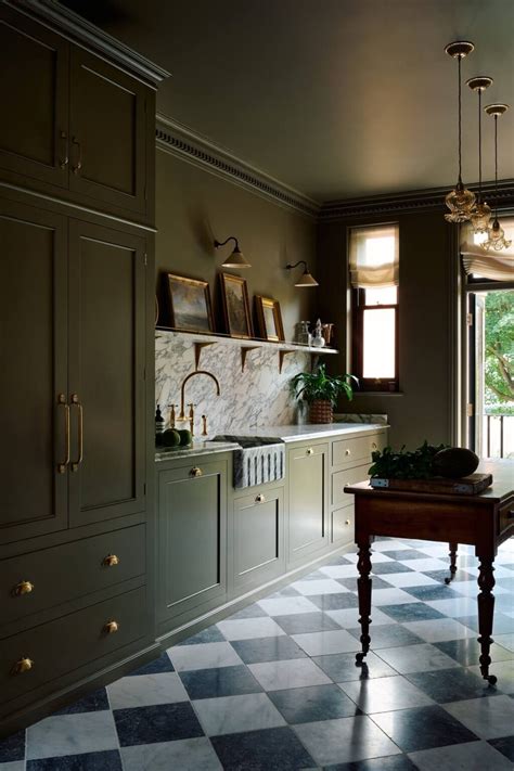 An All-Green deVOL Kitchen with A Marble Checkerboard Floor - The Nordroom