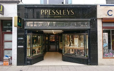 Store Signs Design 的图像结果