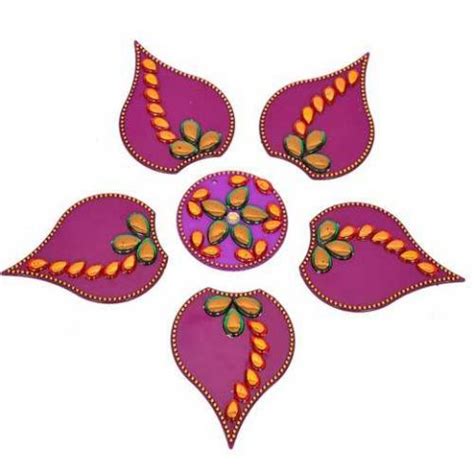 Find The Perfect Gift For Saree Function: 11 Gift Ideas That The ...