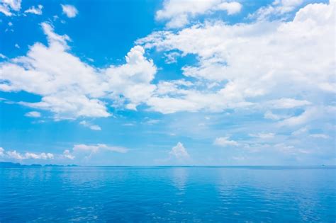 Sea blue sky Images - Free Download on Freepik