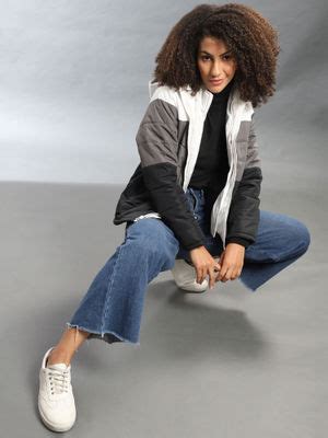 Buy Campus Sutra Multi Color Women Colorblock Stylish Casual Puffer ...