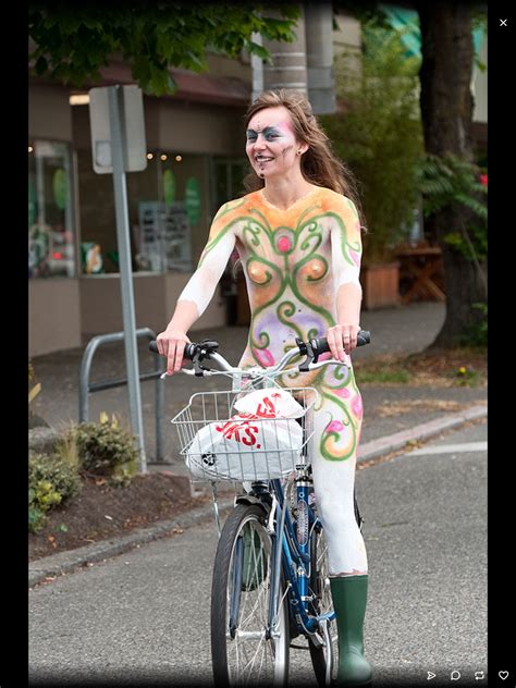 Pin by PeteHerzog . on Paint | Body painting, Body art painting, Female ...