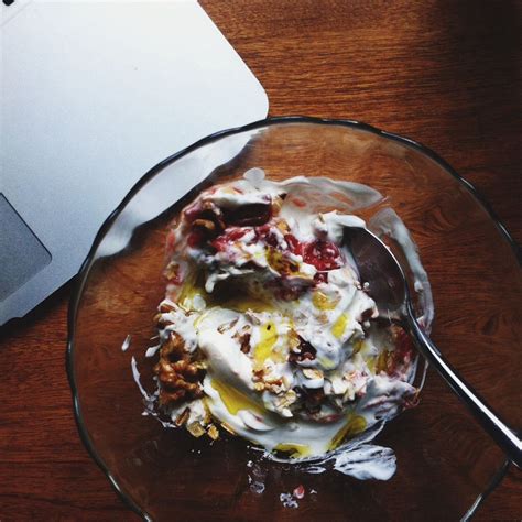 Why -- and How -- You Should Eat Yogurt for Lunch (Food52) | Healthy work snacks, Seasonal ...