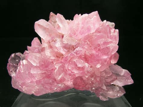 Rose Quartz : Properties, Formation, Occurrence and Uses Area - Geology ...