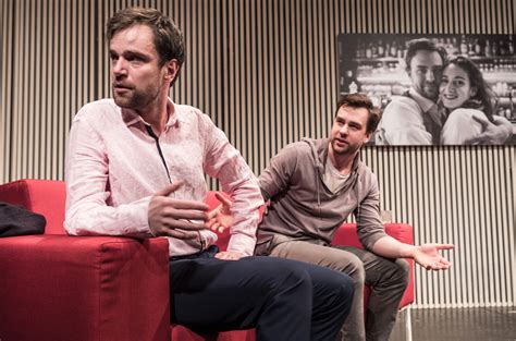 Nina Raine: KONSENT - Činoherní klub