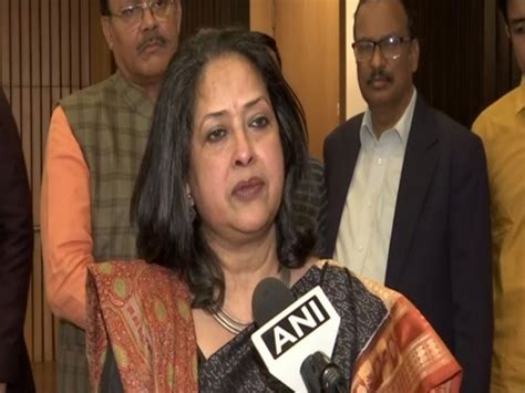 "Rajiv Gandhi dropped my father from cabinet because of 'trust deficit ...