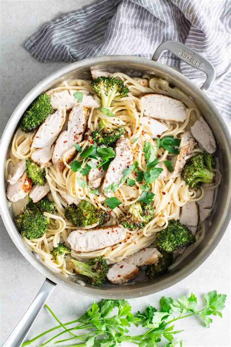 Chicken Broccoli Pasta - stetted