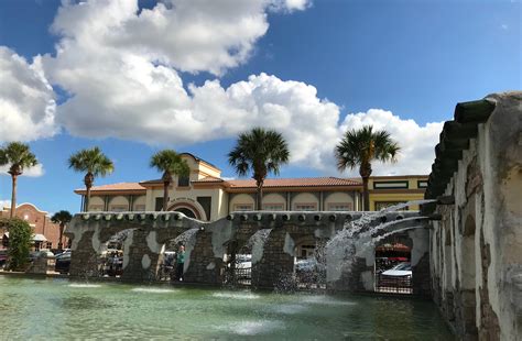 What do the villages in florida look like - yrainspire