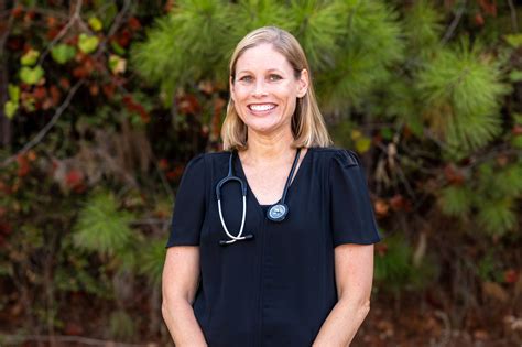 Family Medicine Associates of Conroe - Care Center Providers + Groups ...