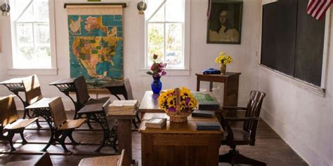 Image result for 2 Syllable Words Tagalog