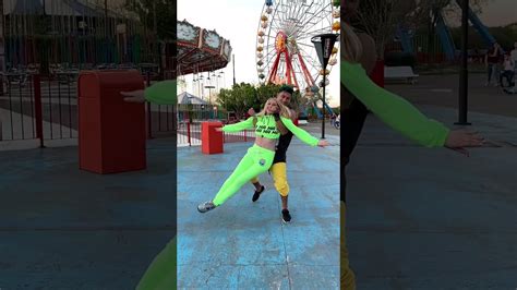 Tik Tok Helicopter Hand Tutorial 的图像结果