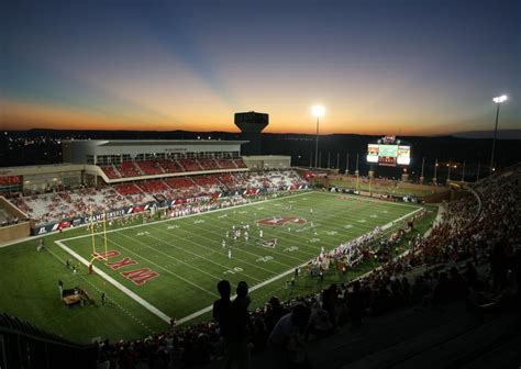 Western Kentucky University (WKU) (New York, USA)