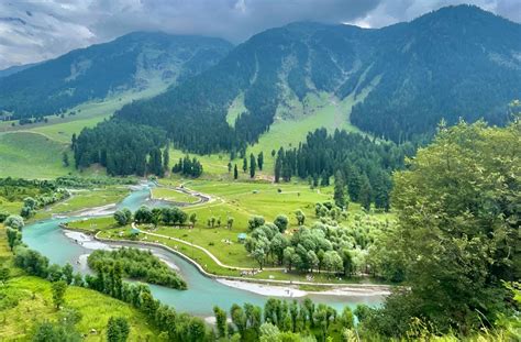 Pahalgam’s Betaab Valley To Have A Cinema | Kashmir Life - Latest News ...