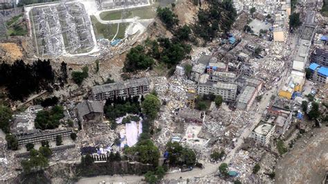 汶川地震，那位让2300多名师生逃生的校长，仅过3年就遗憾病逝_【快资讯】