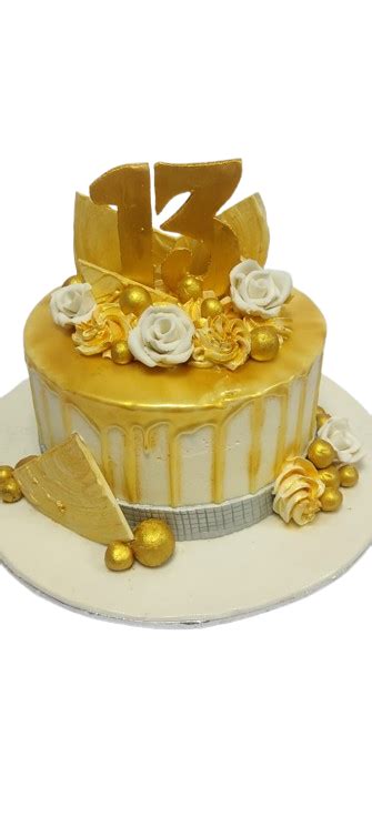 Custom Cakes – Flurys