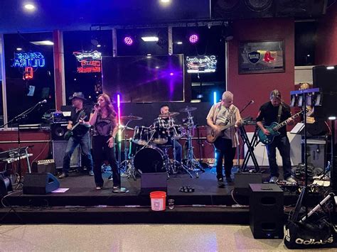 Avalon Red DEBUT at Rumbleseat!, Rumbleseat Bar & Grille, Chicopee, 5 ...