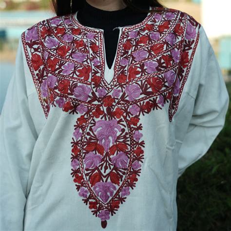 Shop Latest Kashmiri Pherans Online – Treasures of Kashmir