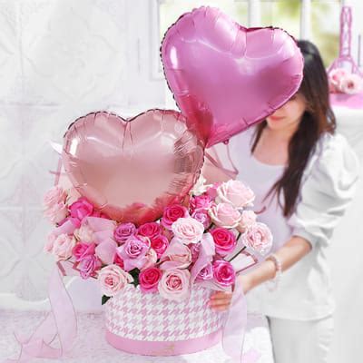 Love Me Tender: Order Romance Flowers Online | Interflora India