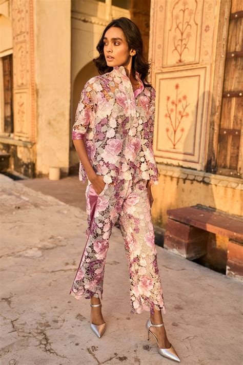 Dash & Dot - Scalloped Floral Lace Set - Elahe