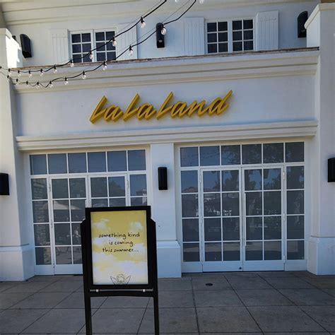 La La Land Kind Cafe at The Promenade at Westlake Accepting ...