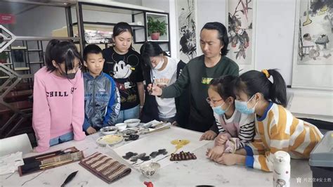 安士胜收藏:在鸿图美术学校带了个国画班，其中五位同学参加了今年的天津市文_兴艺堂