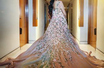 10 Cold-shoulder Gowns to Help You Stand Out This Wedding Season