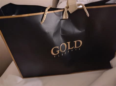 [Product question] Grandma Bought $5k of Gold Elements Skincare - Scam ...