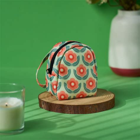 Sunset Petals - Keychain Backpack – Factor Notes