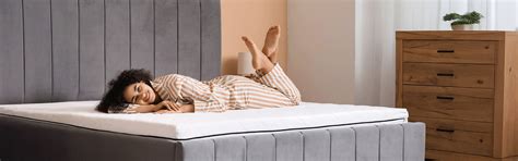 Spinal Health and Sleep: Should You Sleep Without a Pillow? – Kurlon