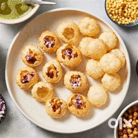 Pani Puri Master - Cook - 1815616069