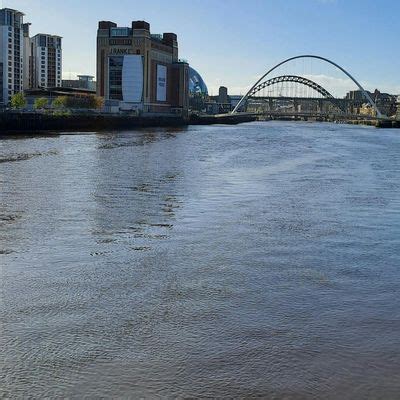Art, Industry and Nostalgia of the glorious past of Newcastle upon tyne ...