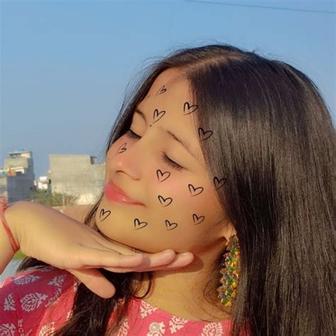 Smriti - Hindi teacher in Lucknow - ₹650/h