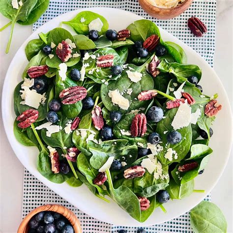 Raspberry Blueberry Spinach Salad at Phoebe Wardill blog