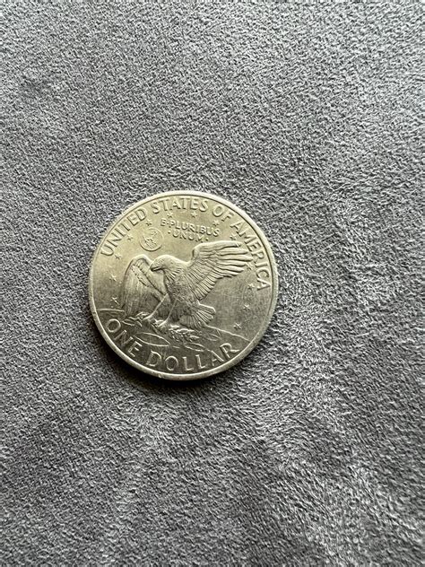 Vintage 1972 One Dollar Liberty Eisenhower Coin Flying Eagle Rare ...