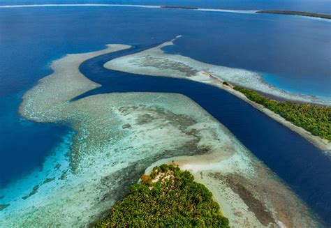 Ahnd & Pakin Atolls – Pohnpei Eco-Adventure Guide
