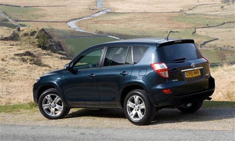 Toyota introduces restyled 2010 RAV4