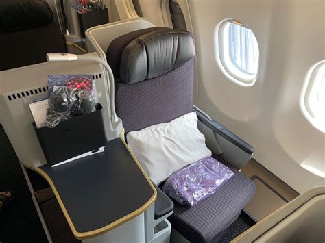 Malaysia Airlines Business Class 的图像结果